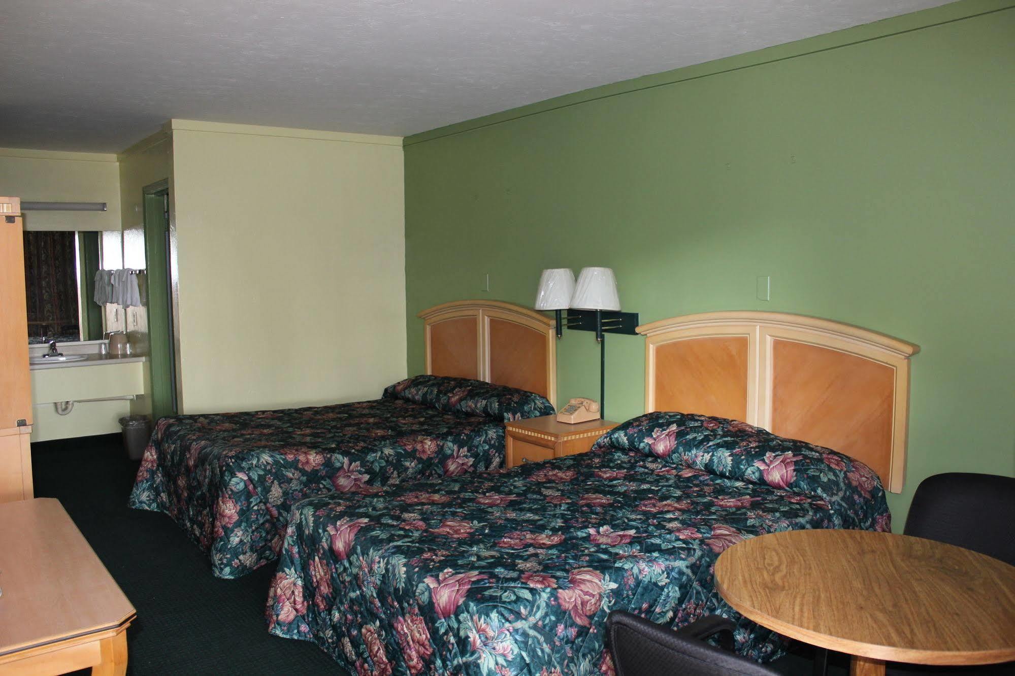 Travelers Inn Gainesville Kültér fotó