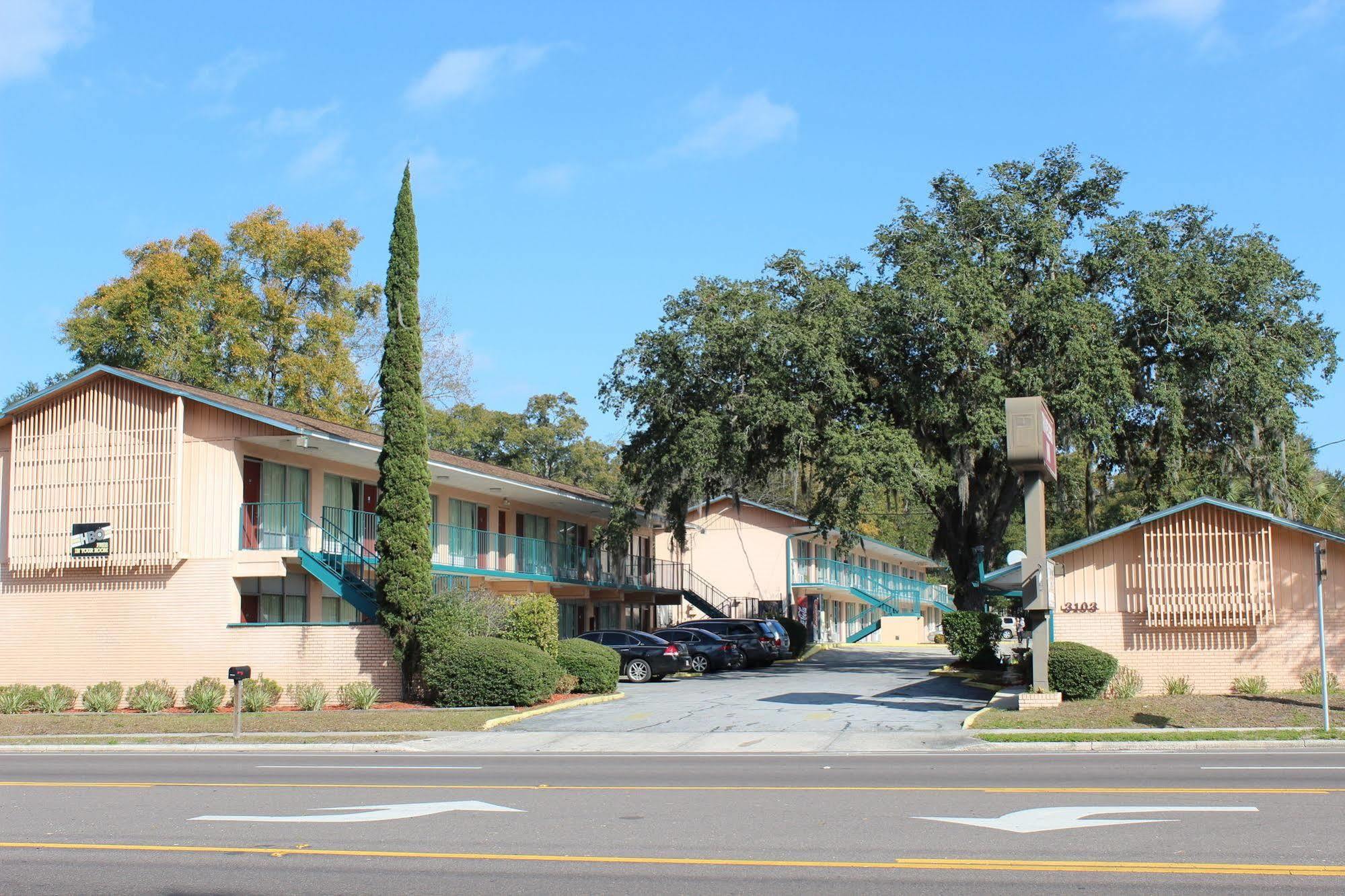 Travelers Inn Gainesville Kültér fotó