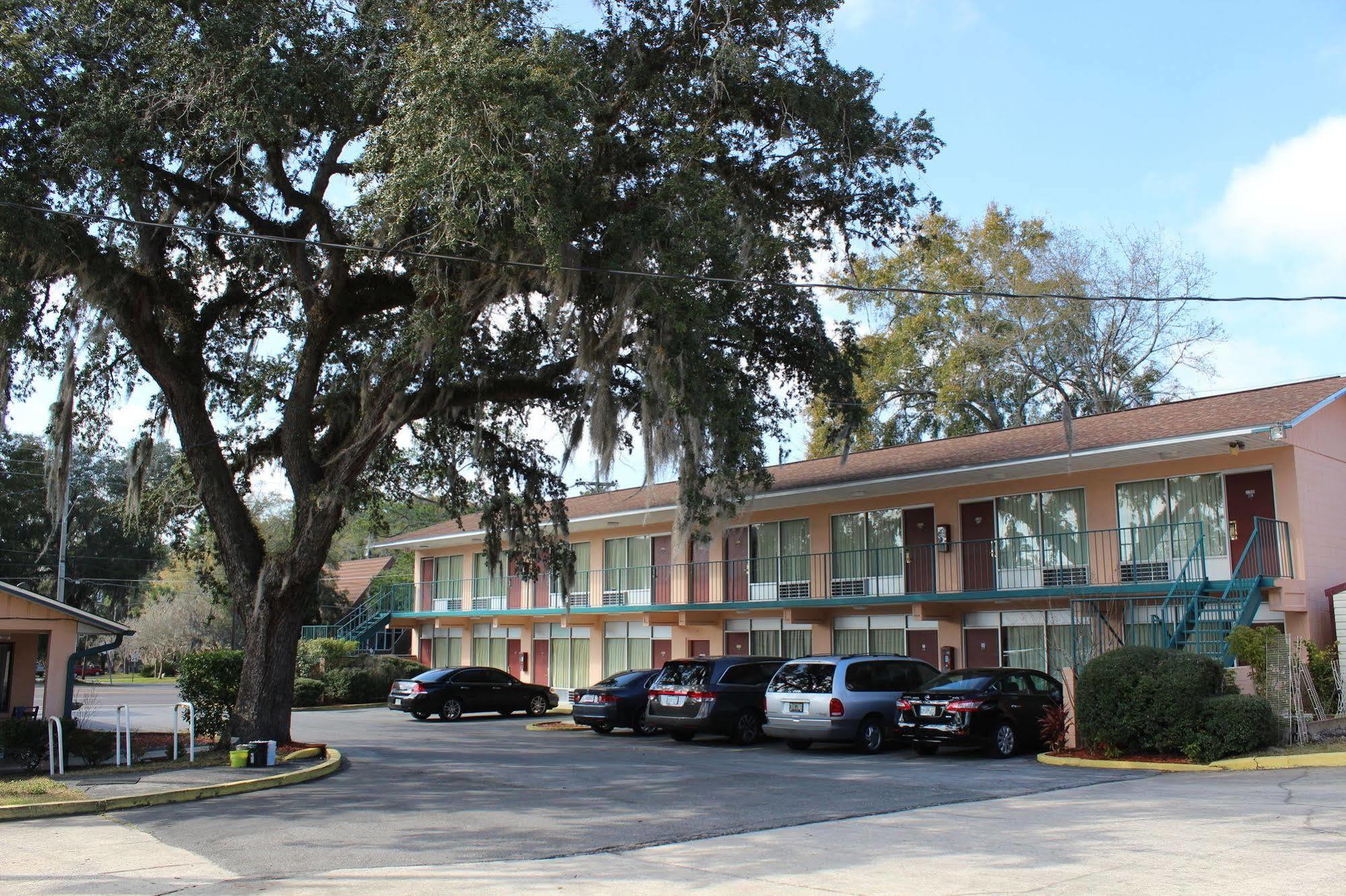 Travelers Inn Gainesville Kültér fotó